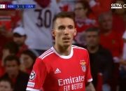 开云体育登录-尤文图斯遇挫，欧冠不负遗憾