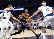 开云平台-老鹰新秀传奇表现！杨-亚历山大助球队取胜的简单介绍