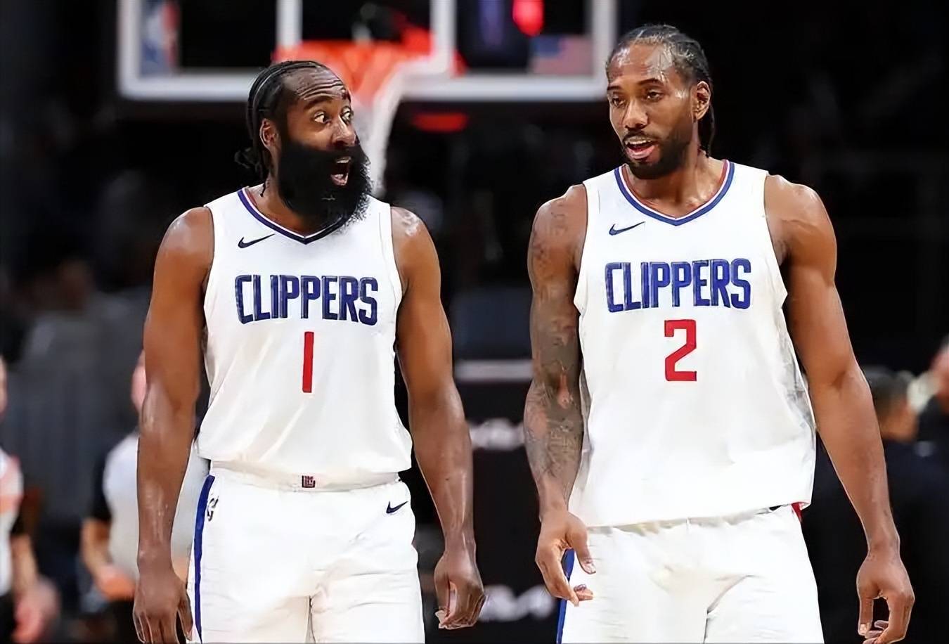 快船球员集体失常:主帅要求加强团结合作的简单介绍 快船球员集体失常:主帅要求加强团结合作的简单介绍