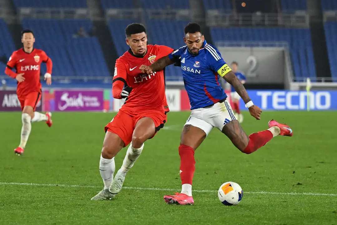 包含东南亚球队表现抢眼，争夺亚冠冠军的词条