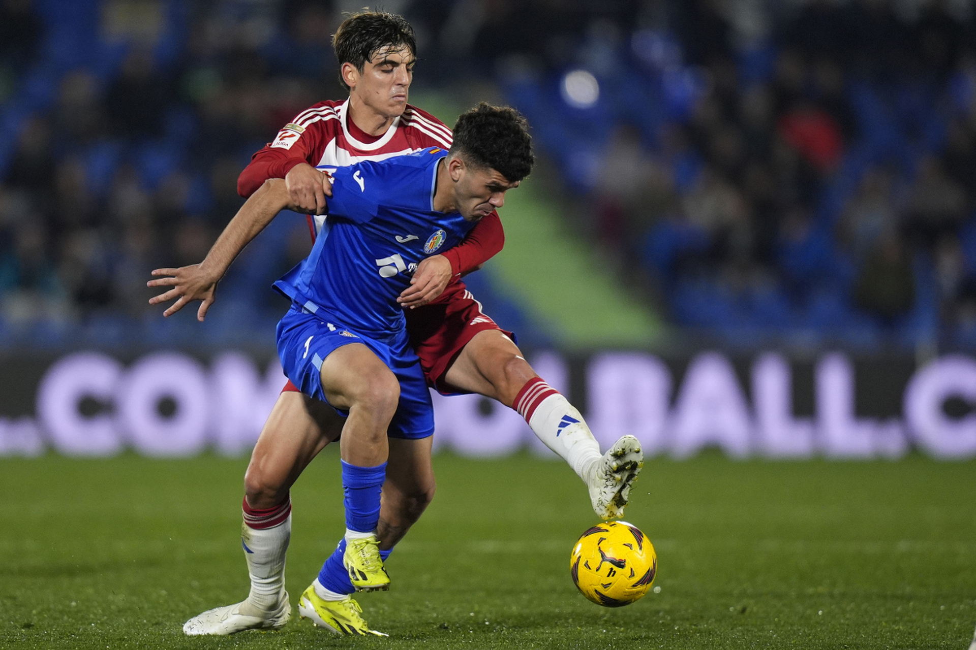 关于格拉纳达主场逆转赫塔菲,摆脱降级区困境的信息 关于格拉纳达主场逆转赫塔菲,摆脱降级区困境的信息