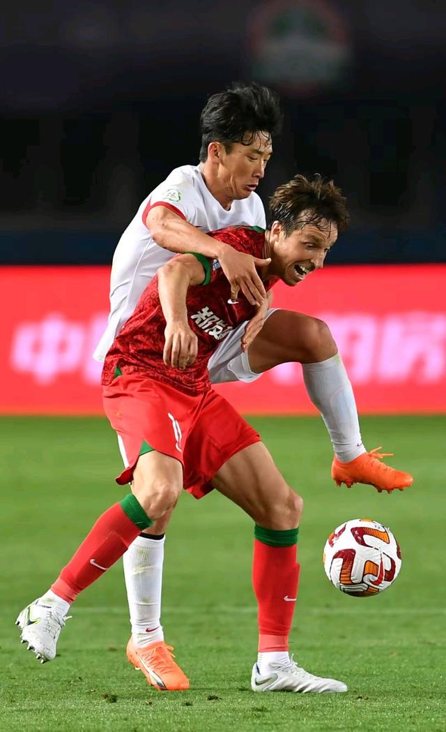 包含防守如铁,助攻如神,助队夺得胜利的词条 包含防守如铁,助攻如神,助队夺得胜利的词条