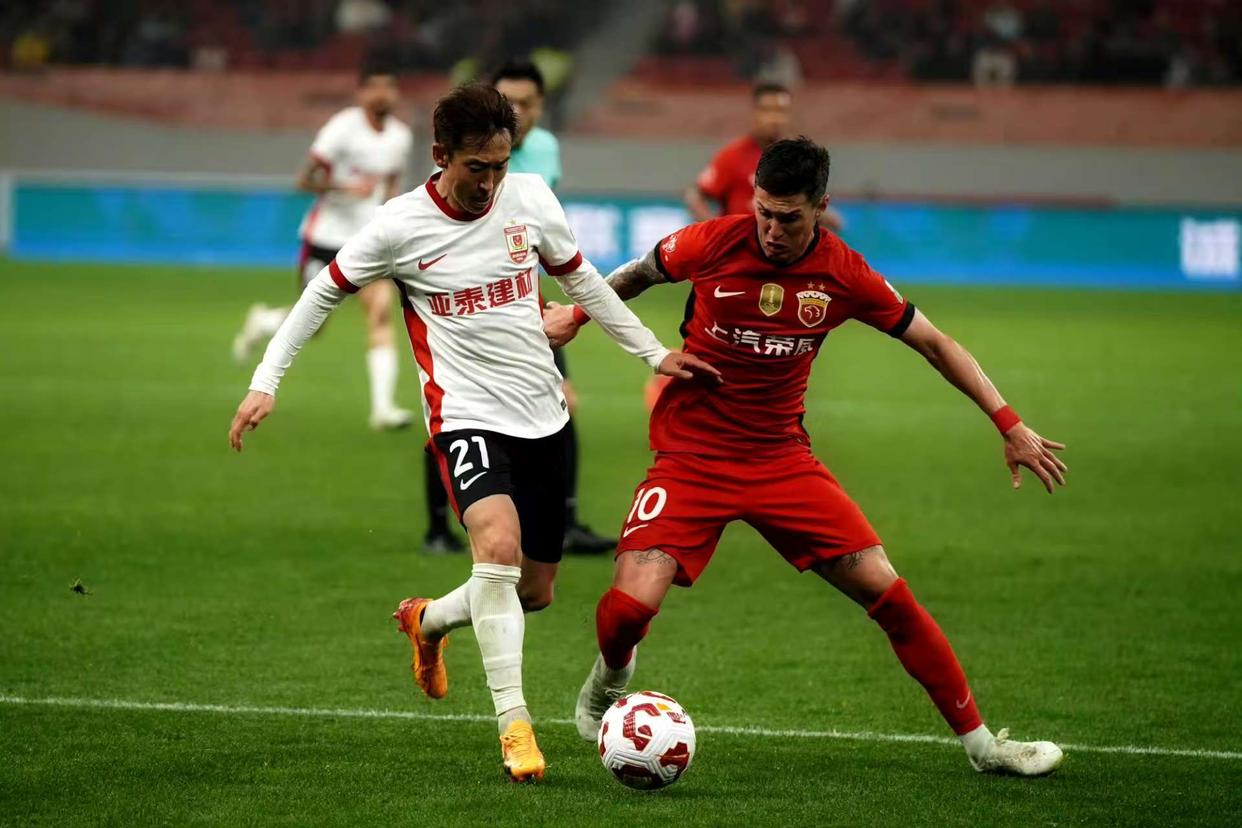 包含长春亚泰客场不敌广州富力,遗憾输球的词条 包含长春亚泰客场不敌广州富力,遗憾输球的词条