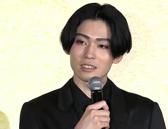 关于墨西哥国家队明日之星逐渐崭露头角的信息 关于墨西哥国家队明日之星逐渐崭露头角的信息