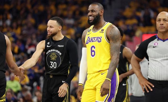 勇士在伦敦续约引热议 勇士在伦敦续约引热议