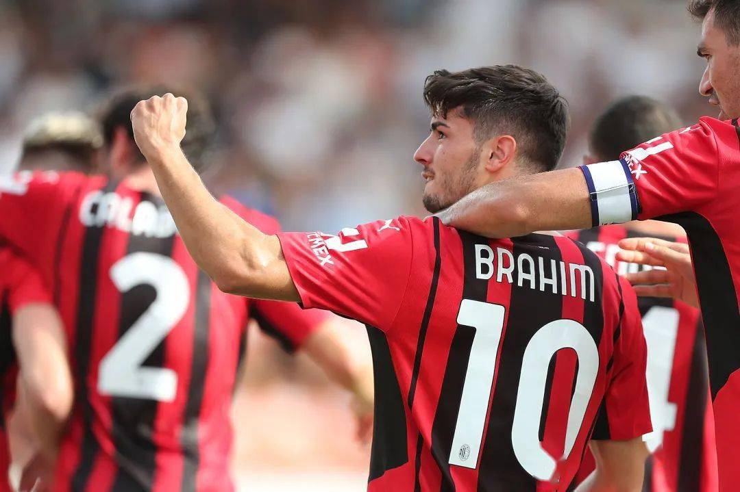 AC米兰客场惊险战胜斯佩齐亚,豪取三分的简单介绍 AC米兰客场惊险战胜斯佩齐亚,豪取三分的简单介绍