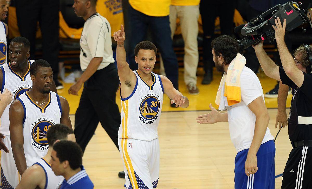 尼斯取得胜利,展现出色表现 尼斯取得胜利,展现出色表现