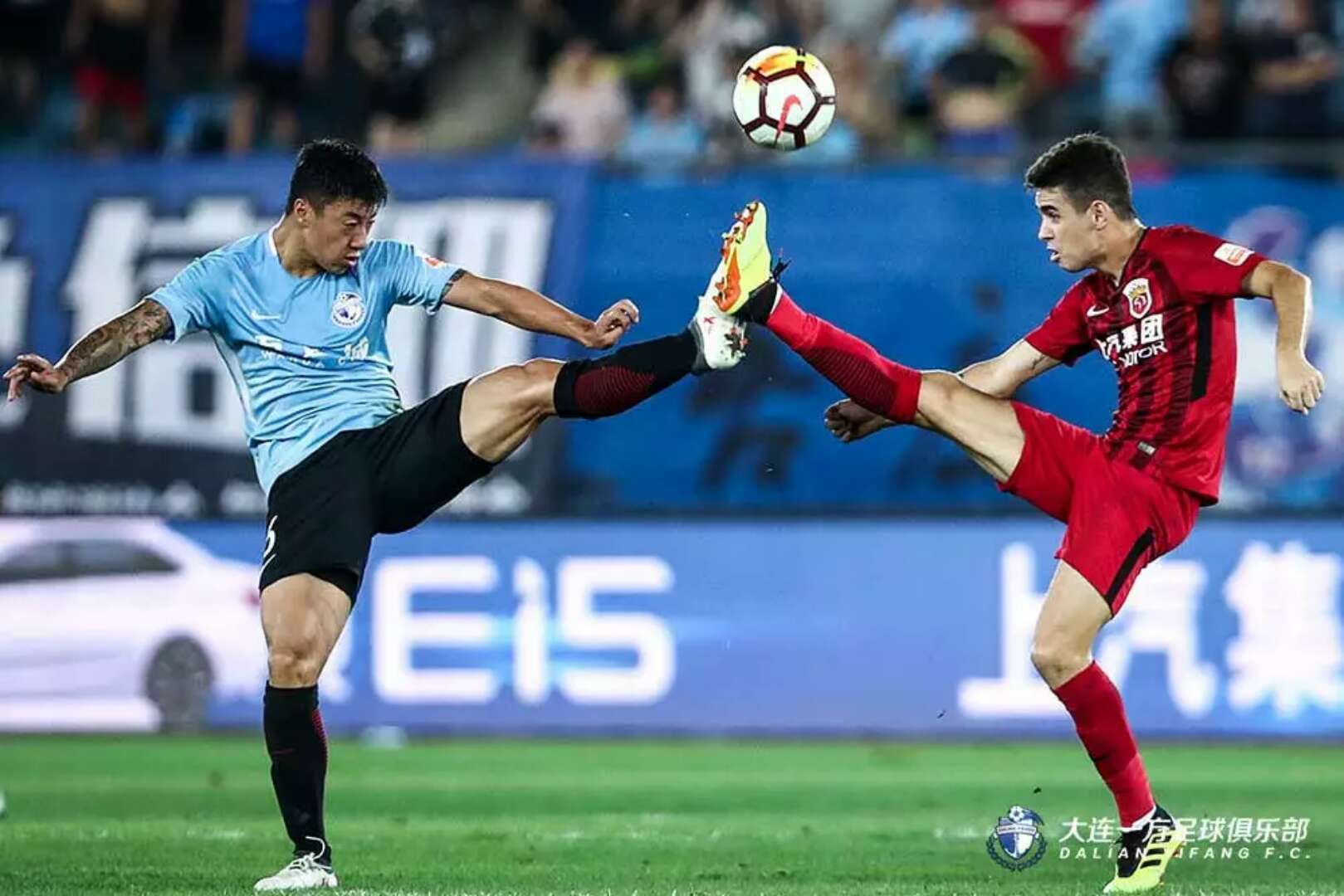 关于上港主场逆转,力压对手保持不败纪录的信息 关于上港主场逆转,力压对手保持不败纪录的信息