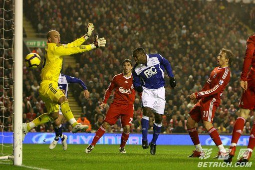 利物浦客场不敌伯明翰，冲冠优势缩小