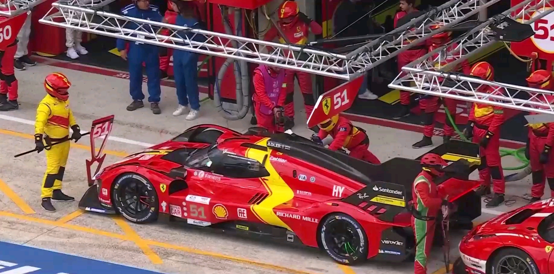 关于赛车热度飙升，网友热议不断的信息