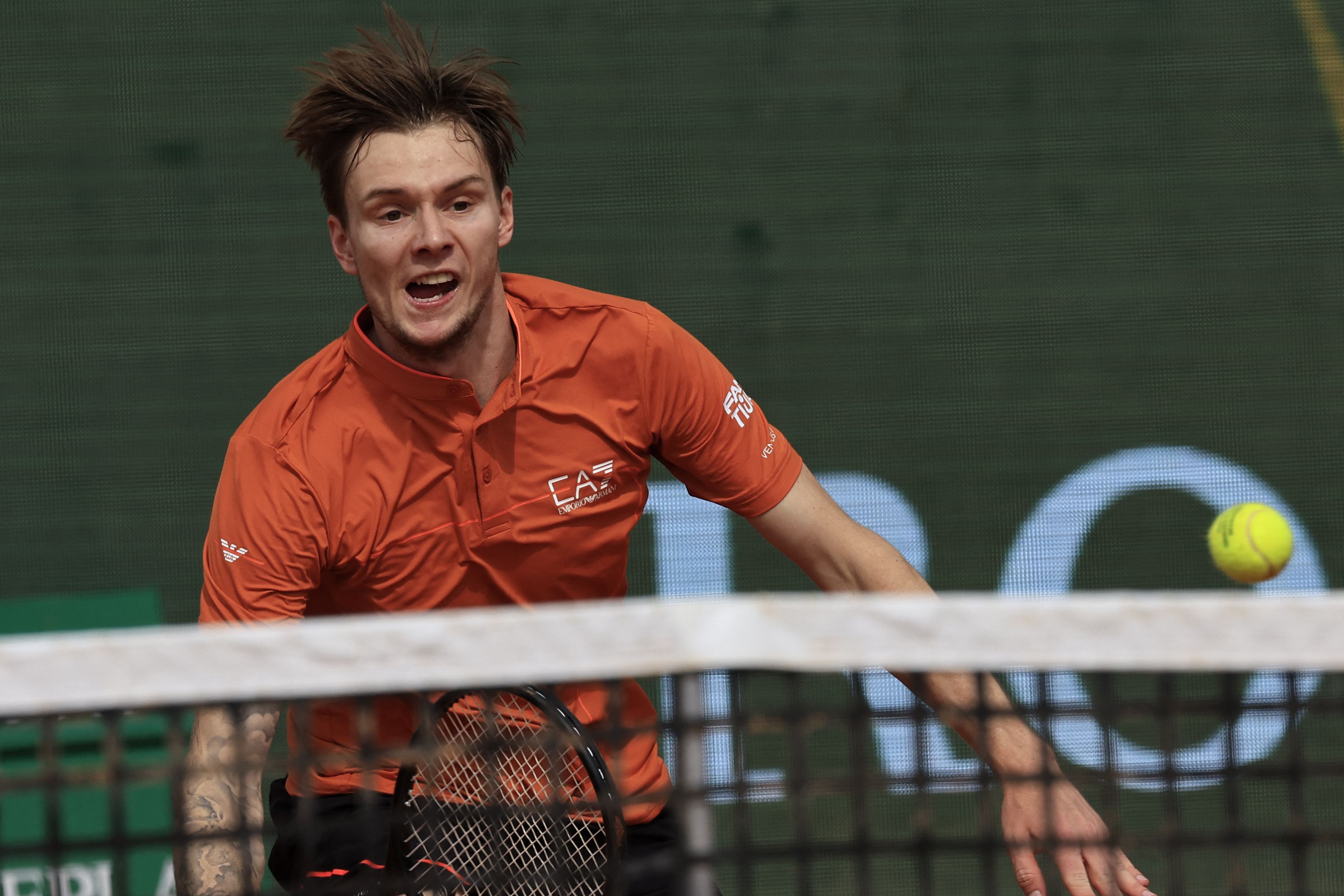 蒙特卡洛大师赛鏖战年终总决赛，兹维列夫点燃赛场的简单介绍